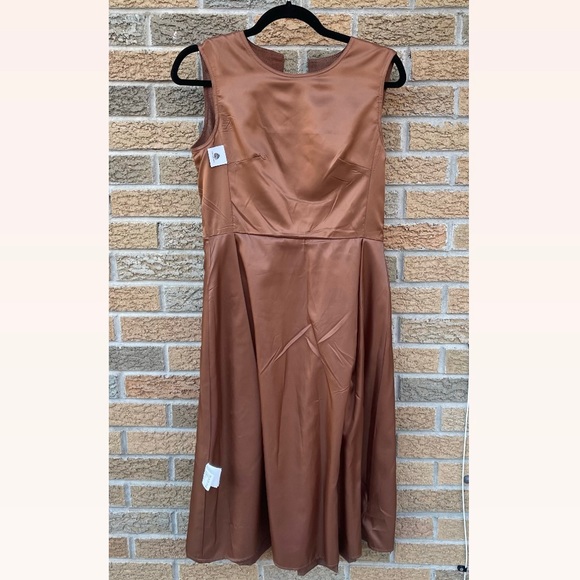 Max Mara Belted Brushed Wool Twill Midi Dress， size 2 - Picture 7 of 16